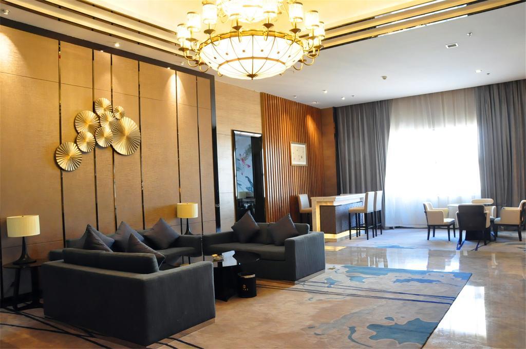 Baotou West Lake Hotel Eksteriør bilde