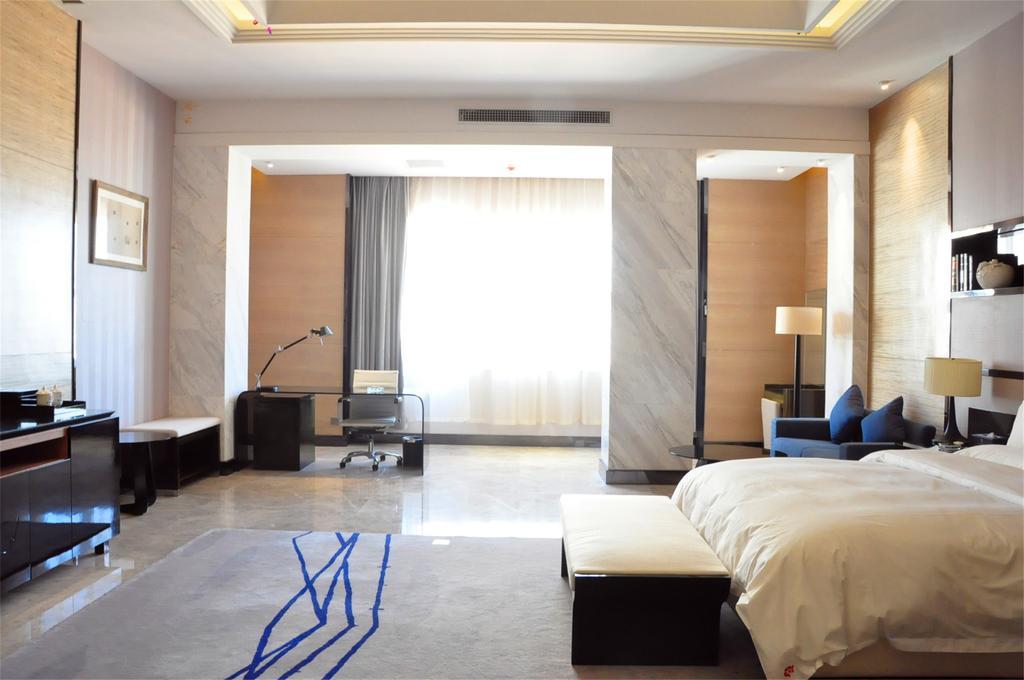 Baotou West Lake Hotel Eksteriør bilde