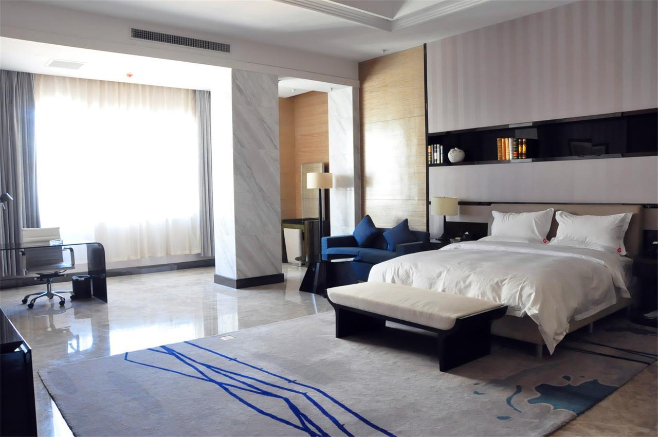 Baotou West Lake Hotel Eksteriør bilde