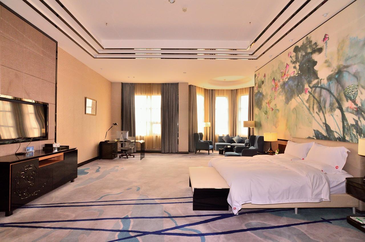 Baotou West Lake Hotel Eksteriør bilde